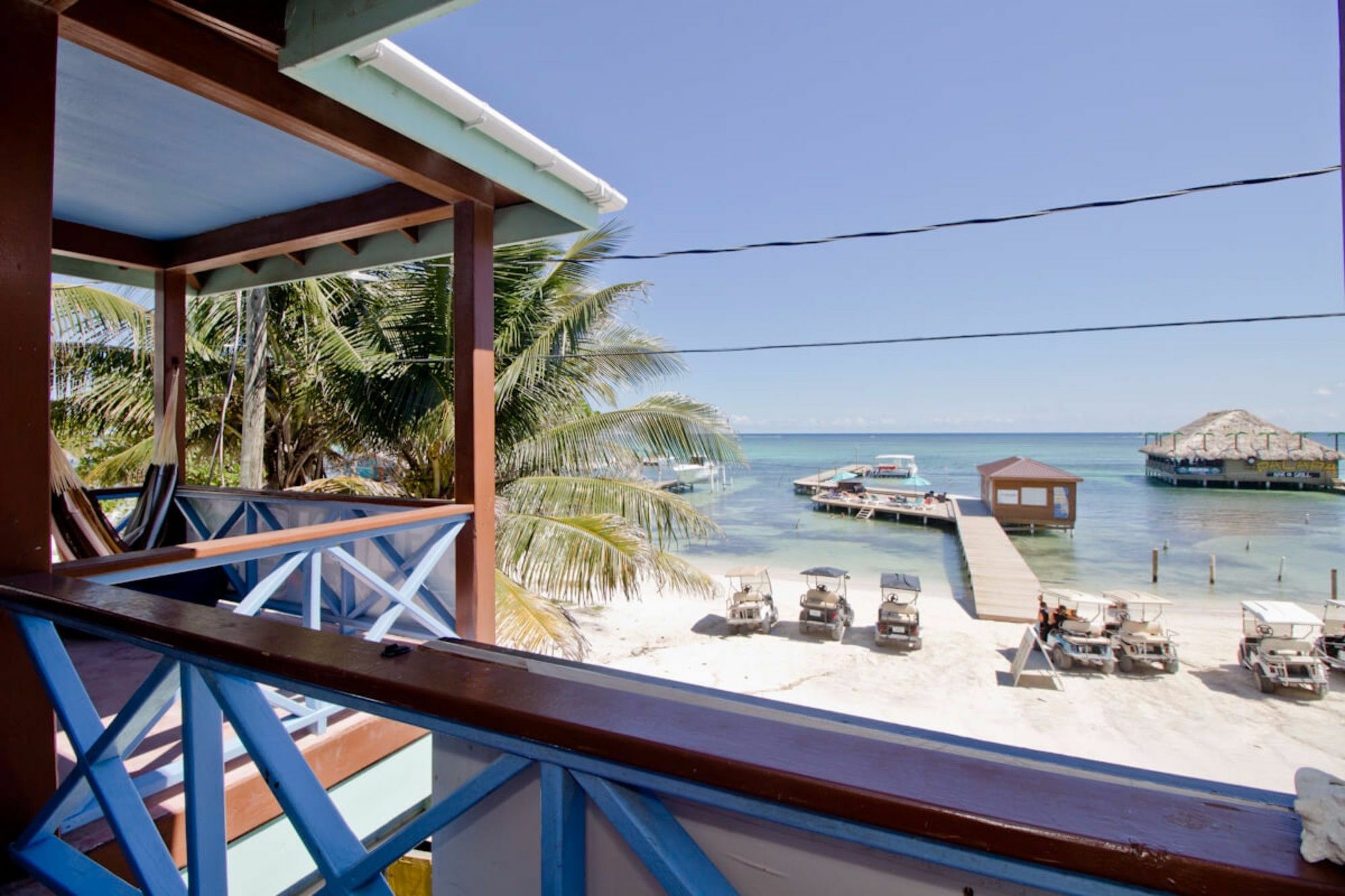 Sandbar Beachfront Hostel & Restaurant San Pedro  Eksteriør bilde